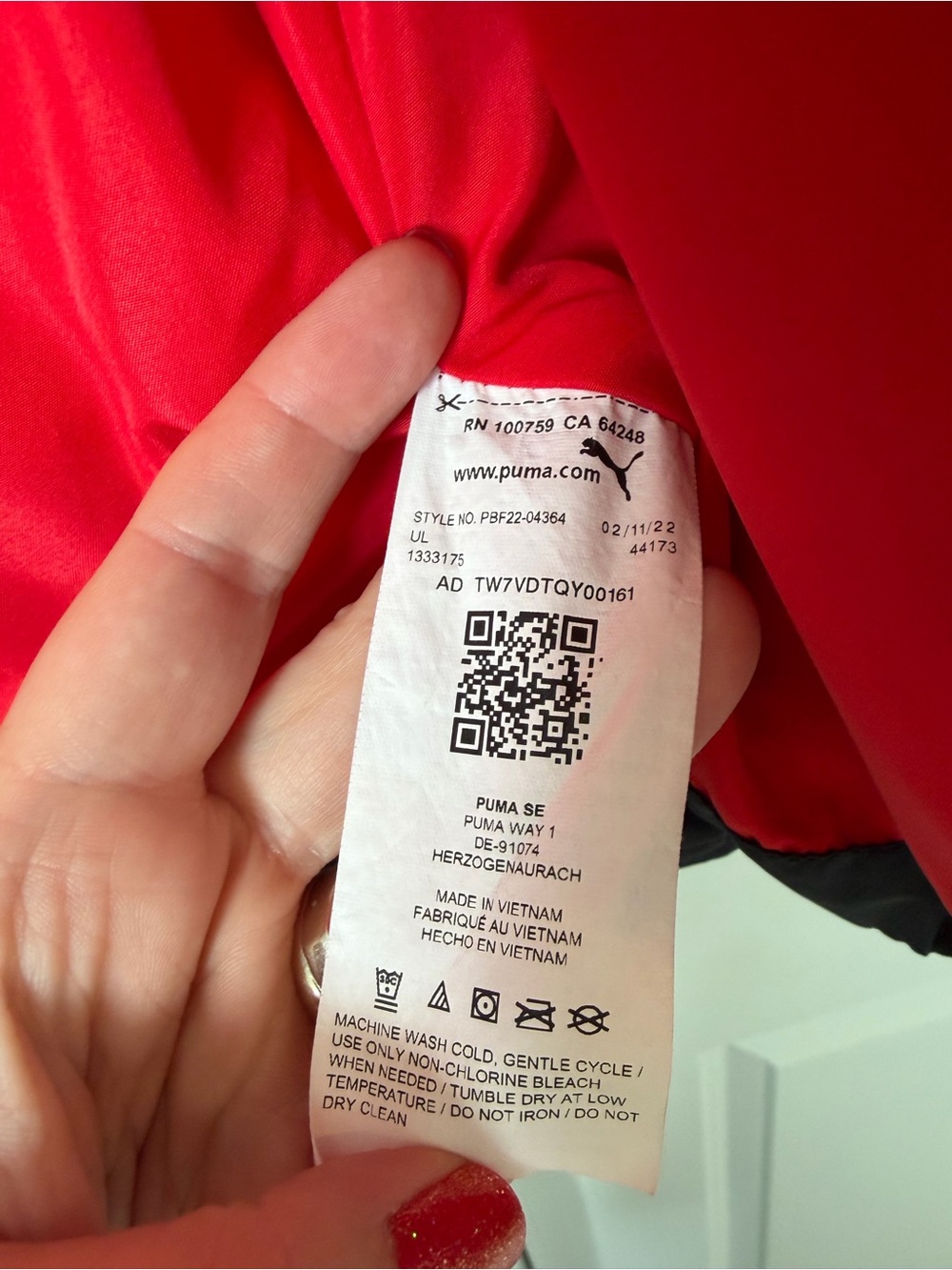 Boy’s Puma Puffer Vest Size Small 7/8 Red Black Fall Winter Colorblock Kids - Picture 7 of 7